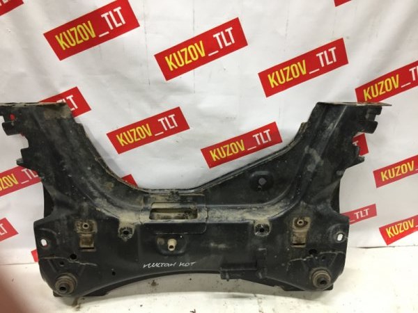 Подрамник ноте. Подрамник ниссан ноут 1.6 автомат.