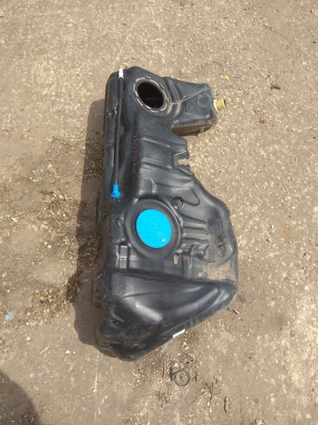 Бак бмв е36. Топливный бак бмв ф10. Bmw f10 снятие бензобака. Ниссан кашкай бензобак. Бак бмв ф30.