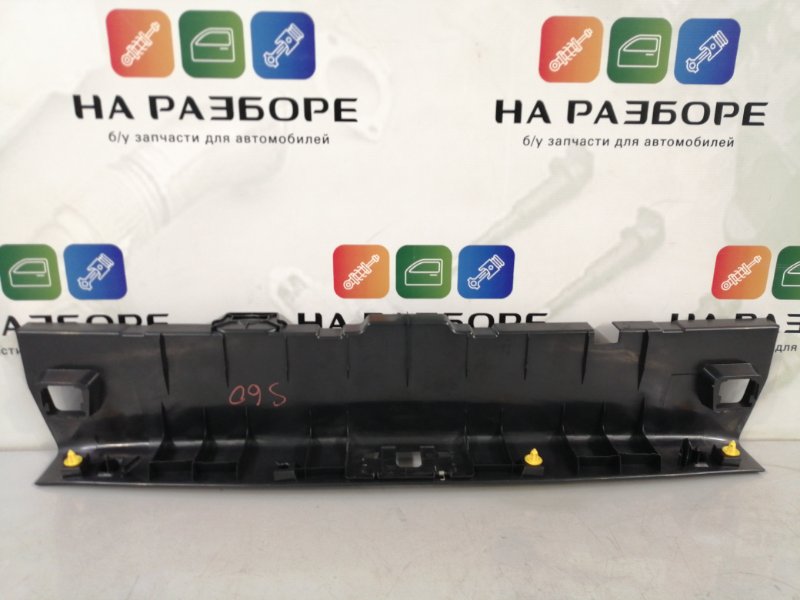 Накладка на заднюю панель Volvo s60 FS45 B4164T3