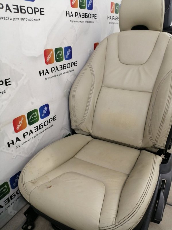 Комплект сидений s60 2012 FS45 B4164T3