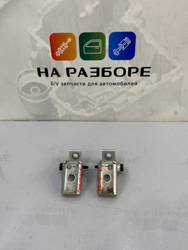 Петля двери задняя левая Peugeot 206 2008 2B TU3JP 9035L4 Б/У