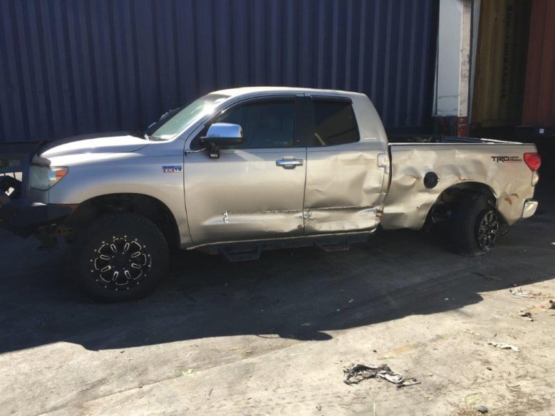 Датчик кислорода задний правый Toyota Tundra GSK50 3UR-FE