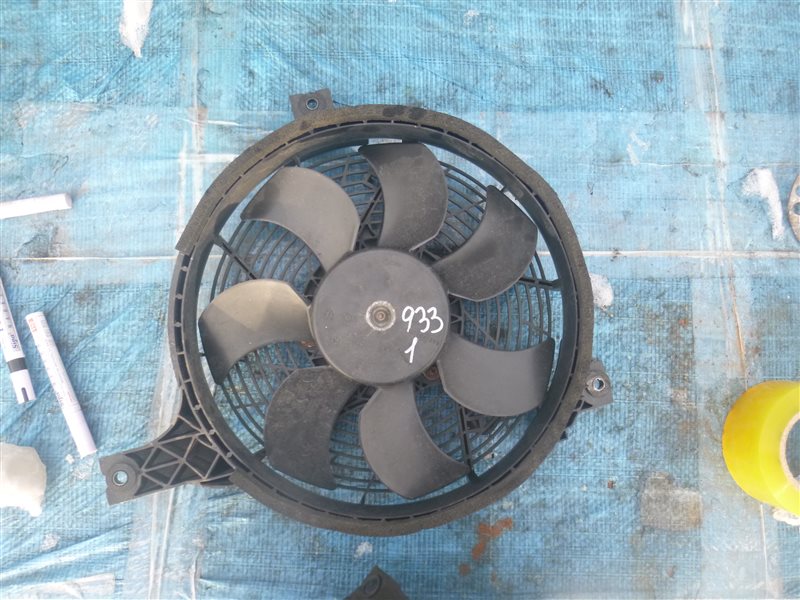 Вентилятор радиатора кондиционера Nissan Safari 2004 TY61 21481VC21A Б/У