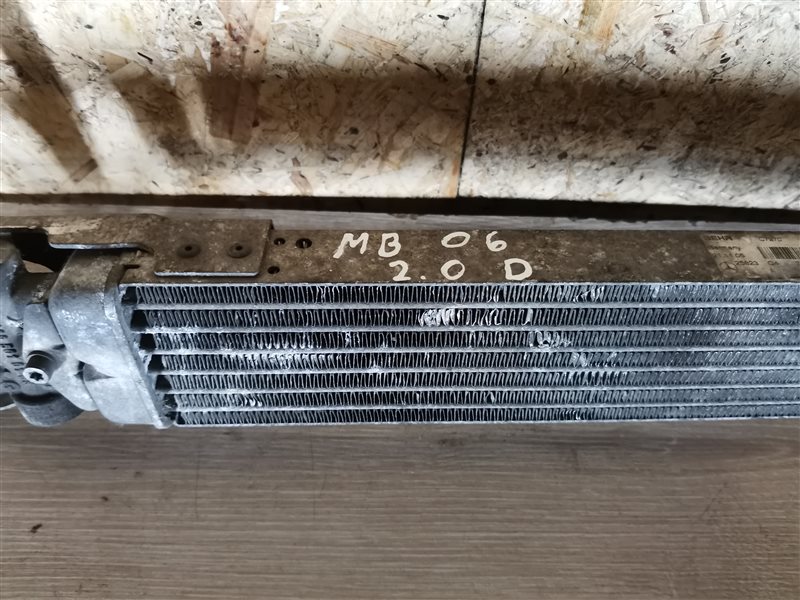 Радиатор масляный MERCEDES BENZ B-KLASSE W245