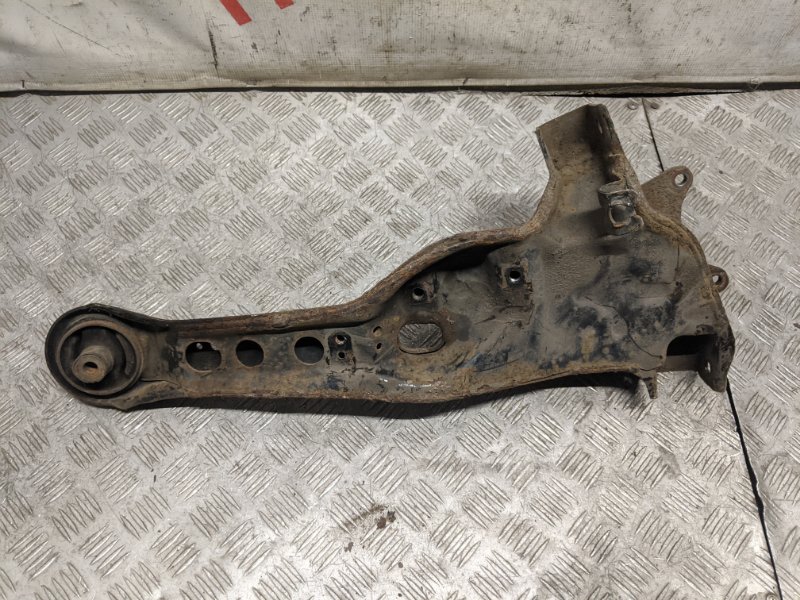 рычаги спейс стар. рычаг митсубиси спейс стар. 5 с рычагом. рычаги задние мицубиси спейс стар. передний рычаг спейс стар.