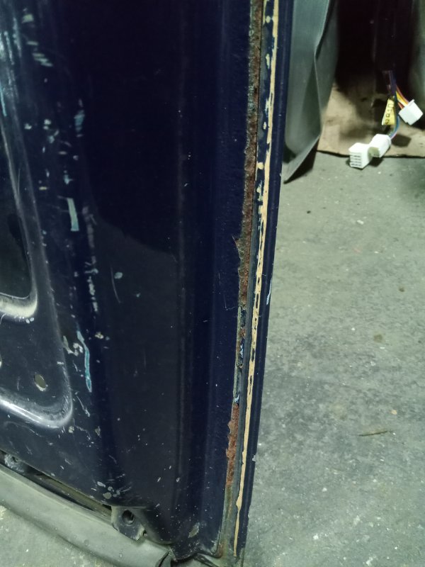Дверь багажника правая PARTNER 2011 M59