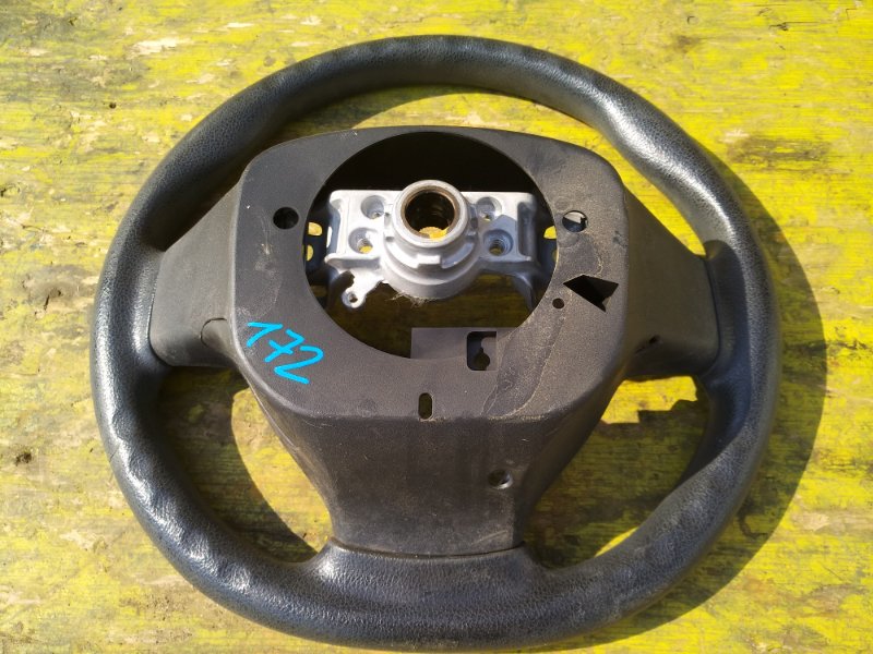 Руль передний TOYOTA VITZ NSP130 1NRFE