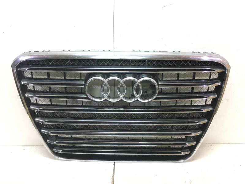 Решетка радиатора AUDI A8 2010-2014 D4 W12 4H0853651G Б/У