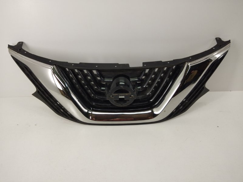 Решетка радиатора передняя Nissan Murano c 2014- Z52 623105aa0a Б/У