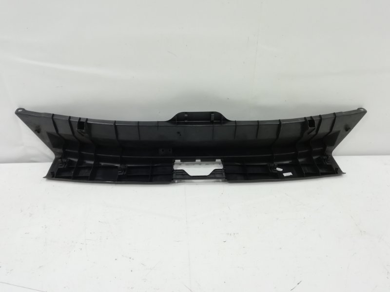 Накладка замка багажника SX4 2013- 2