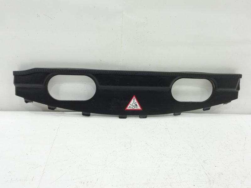 Накладка решетки радиатора BMW X6 2014- F16 51647326554 Б/У