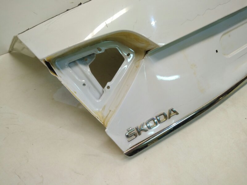 Крышка багажника Skoda Superb 2013-2015 2 3T5827025D купить Б/У