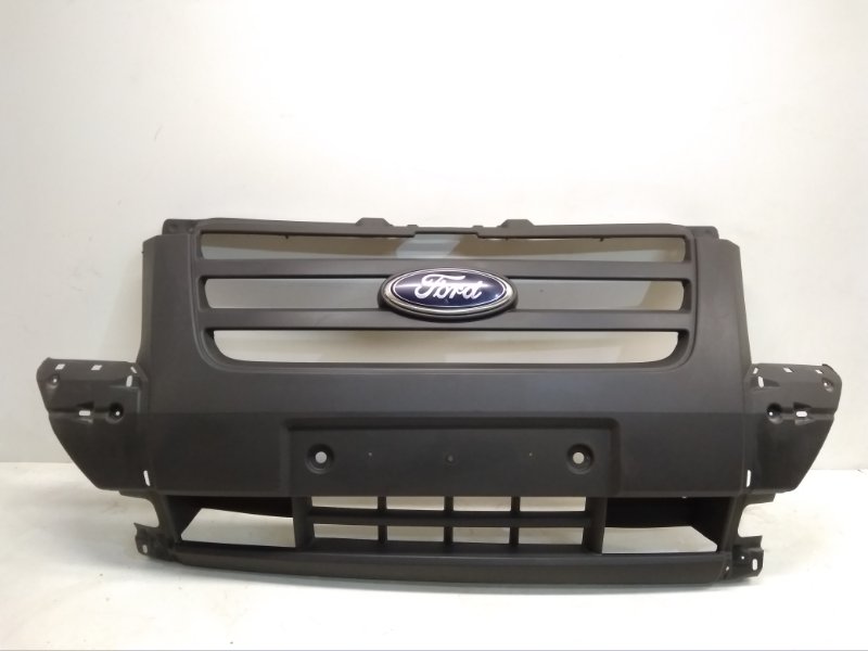 Решетка радиатора Ford Transit 2006-2014 TT9 1709130 Б/У