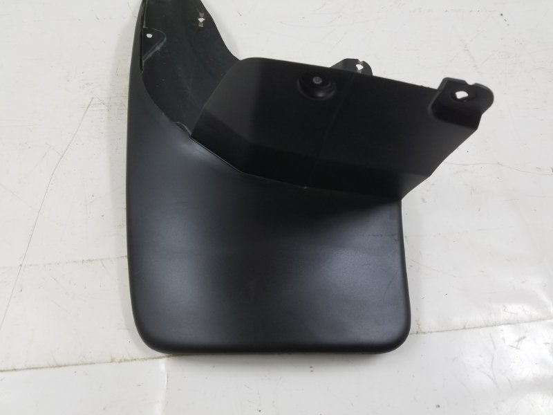 крепеж для брызговиков прадо 150. 7662560210a1. задний левый брызговик на тойота лэнд крузер прадо 150 2011г. в. удлиненные брызговики прадо 150 удлиненные.