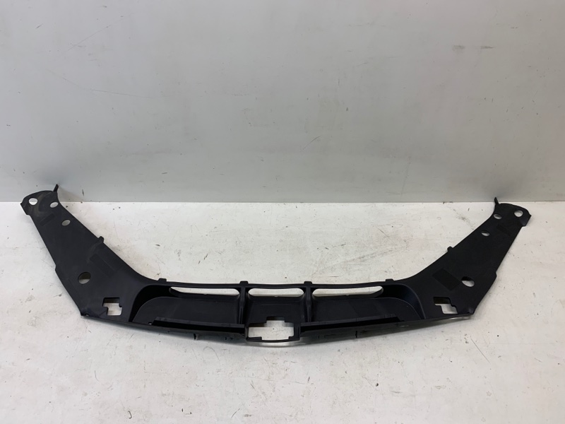 Накладка замка капота Mercedes-Benz GL 2012-2019 X166 A1668812922 Б/У