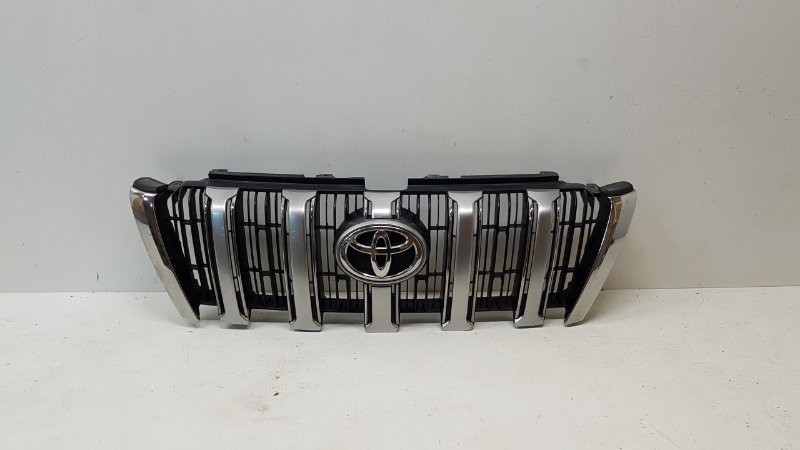 Решетка радиатора передняя Toyota Land Cruiser Prado 2014-2018 150 5311160A71 Б/У