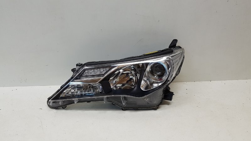 Фара передняя левая Toyota Rav4 2013-2016 40 8118542572 Б/У