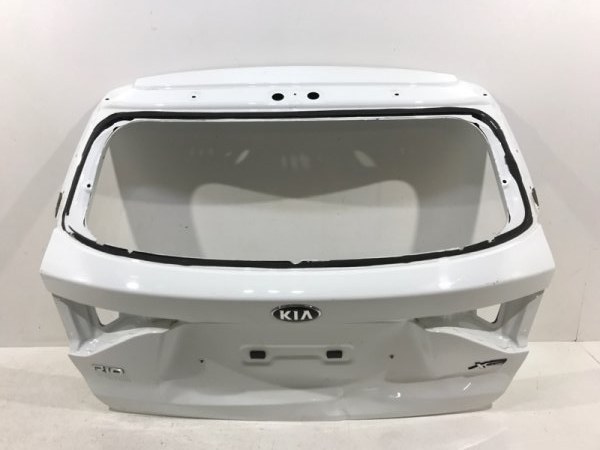 Крышка багажника задняя kia rio 2017- 4 X-Line 73700H0200 Б/У