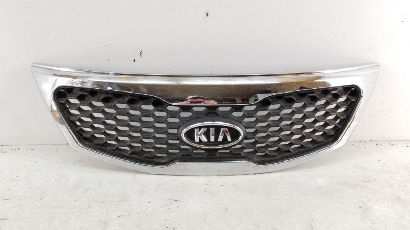 Решетка радиатора KIa Sorento 2009-2012 2 86350-2P000 Б/У