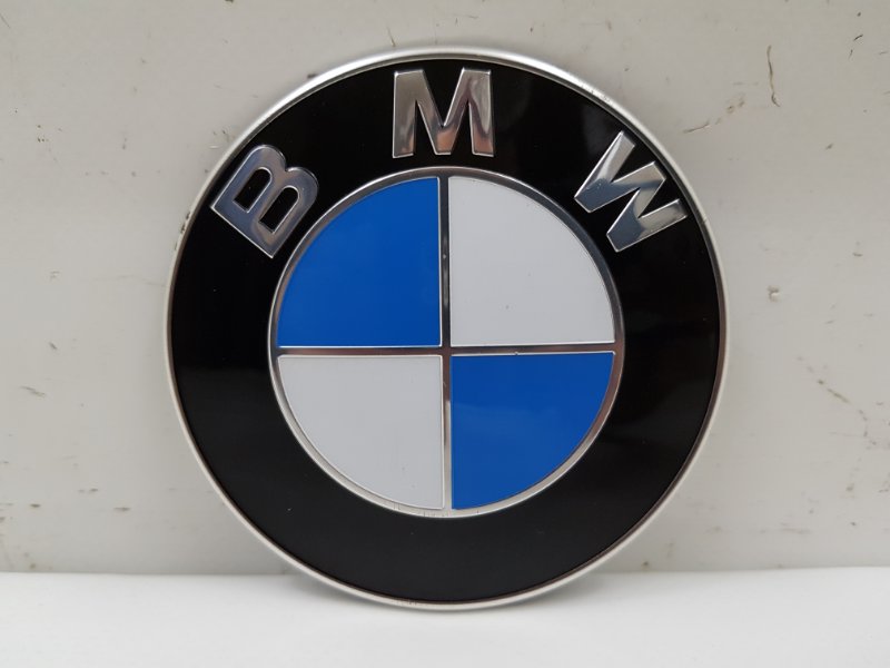 Эмблема передняя BMW 5er F10 7288752 Б/У