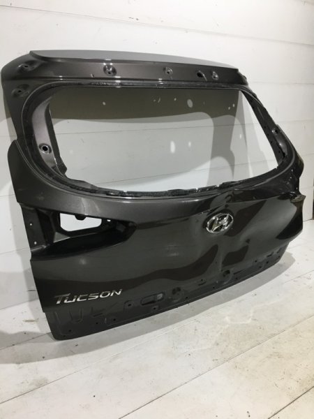 Крышка багажника Hyundai Tucson 3