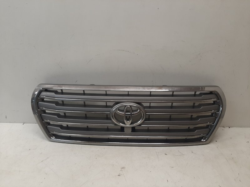 Решетка радиатора Toyota Land cruiser 2012-2015 200 5311460110 Б/У