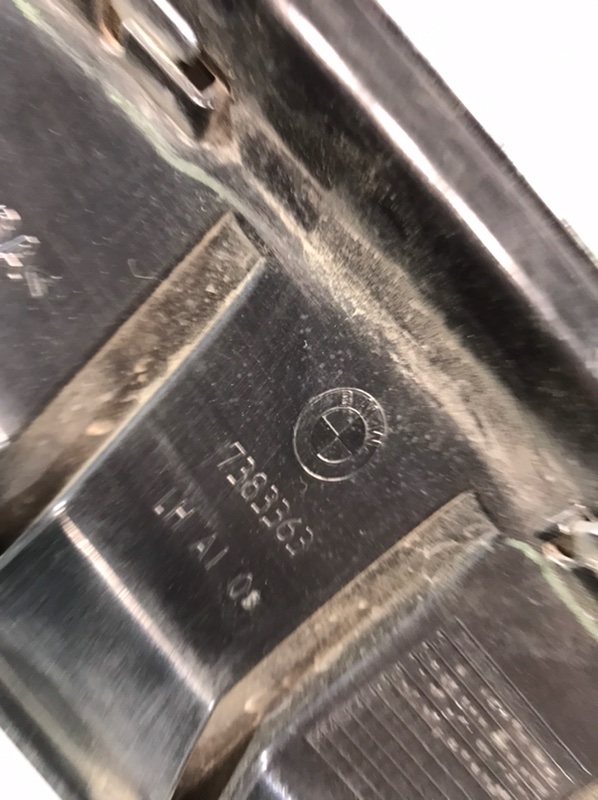Решетка радиатора передняя левая x1 2015- F48