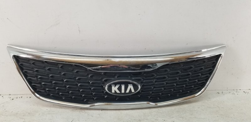 Решетка радиатора KIa Sorento 2009- 2 863502P500 Б/У