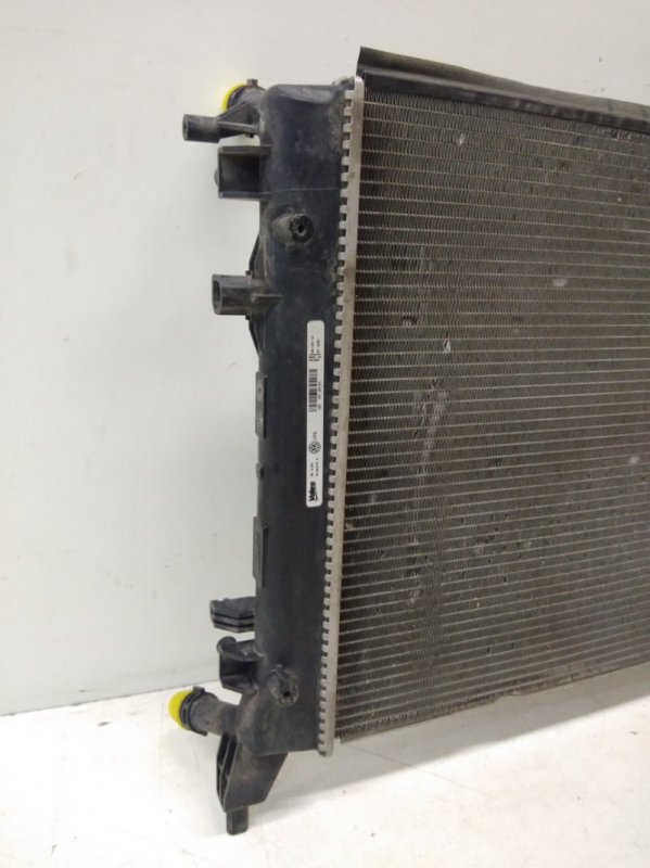 Радиатор охлаждения дополнительный передний Octavia 2013-2019 A7 1.4T