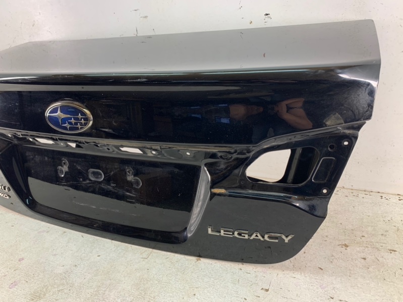Крышка багажника Subaru Legacy В15