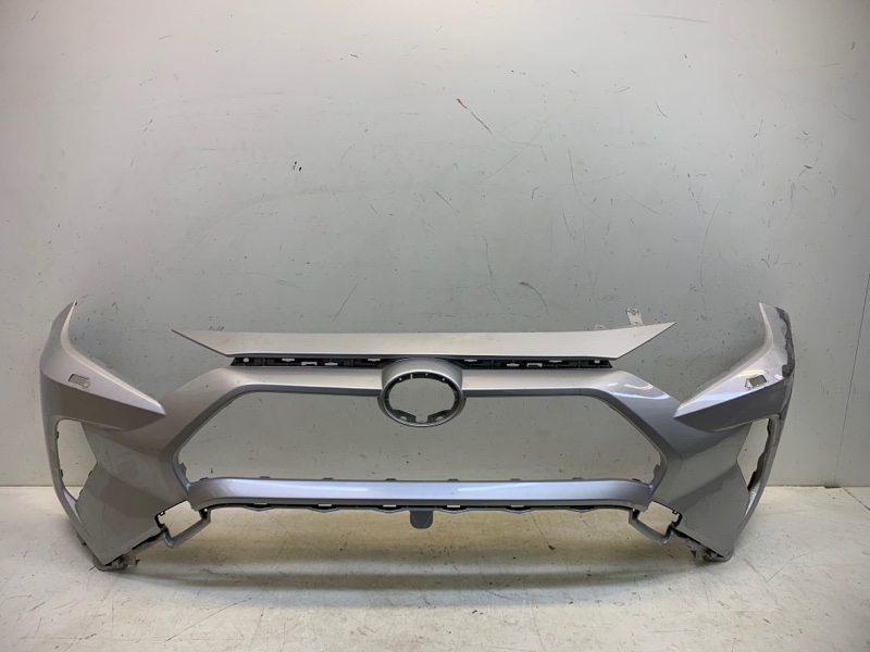 Бампер передний Toyota Rav4 2018-2023 50 521190R926 Б/У