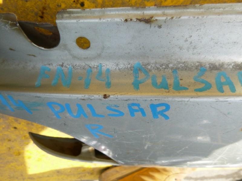 Крыло переднее правое PULSAR FN14