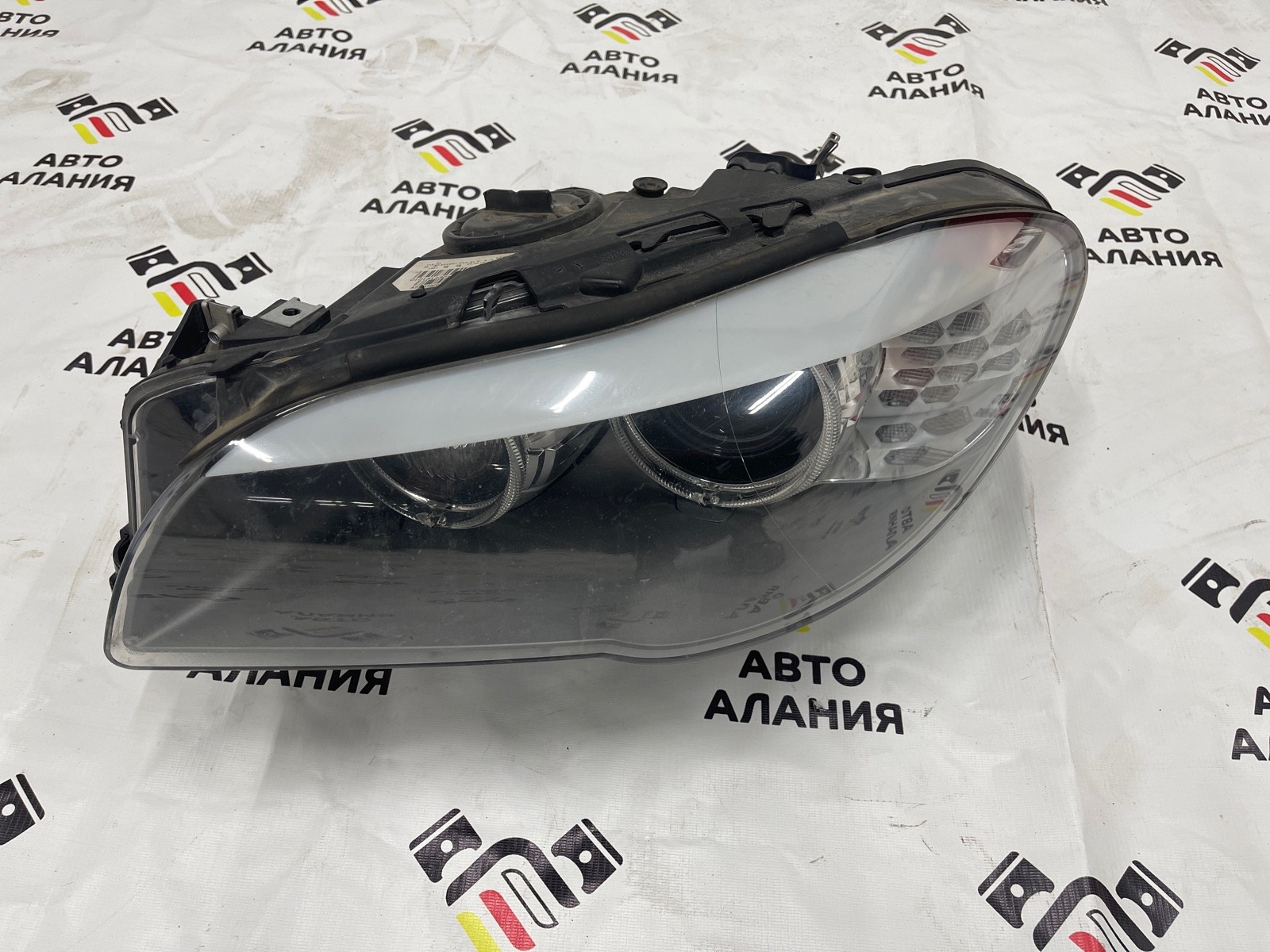 Фара передняя левая BMW 5-Series 523d 2012 F10 N47T N47D20C 63117271906 контрактная