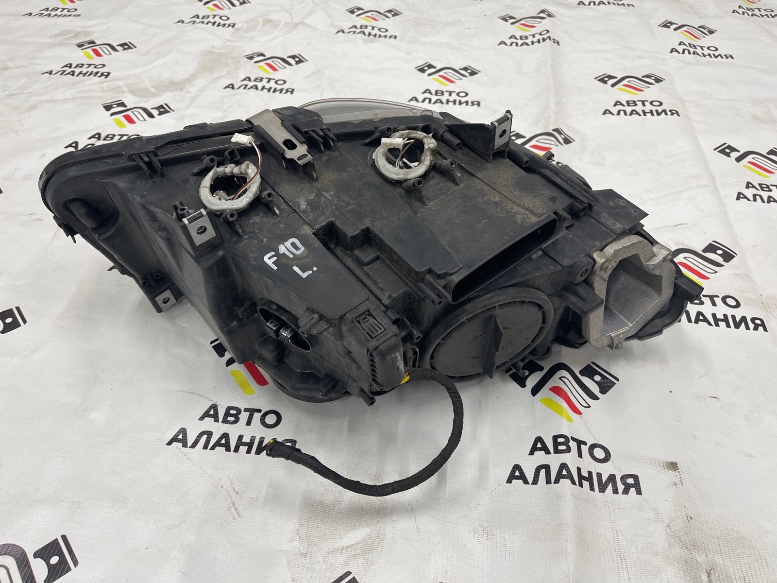 Фара передняя левая BMW 5-Series 523d F10 N47T N47D20C