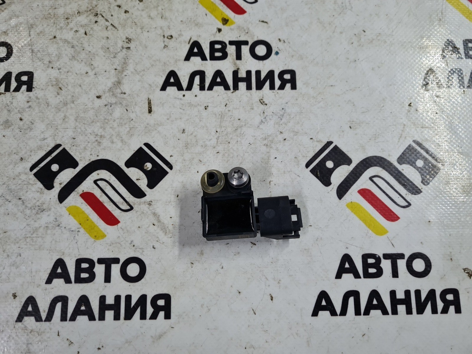 Датчик в двери BMW 5 2012 F10 N20B20 65779159311 контрактная