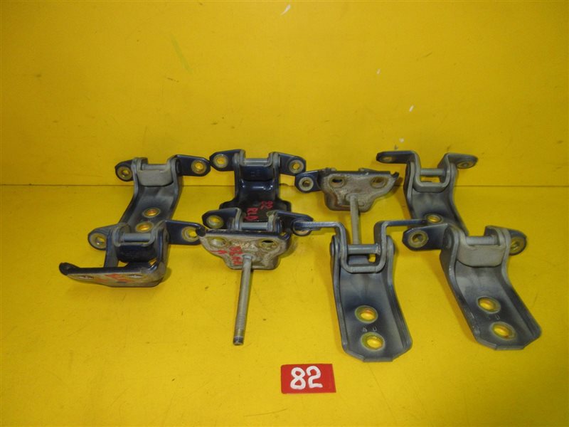 Петля дверная задняя левая SUZUKI ESCUDO TD62W H25A