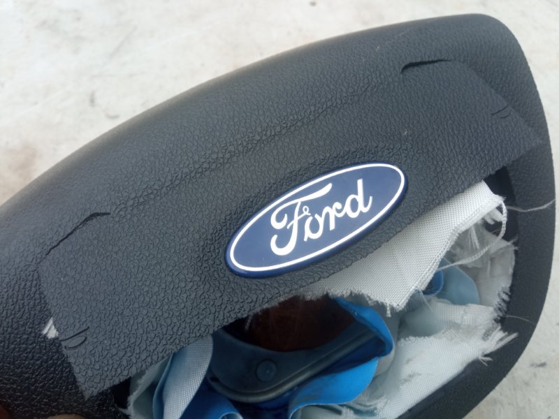 Эмблема Ford Focus 2 Б/У