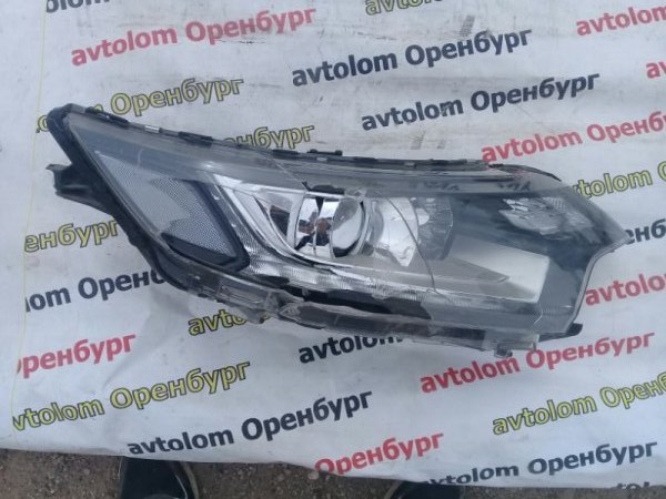 Фара правая Mitsubishi Outlander 3 2015- ECM92121A20 Б/У