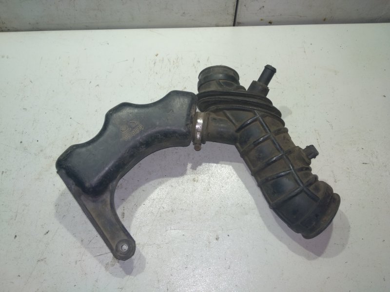 Патрубок воздушного фильтра дэу нубира. Нексия 1. Патрубок воздушный 1,5 нексия. 6 n150. Воздушный патрубок daewoo nexia.