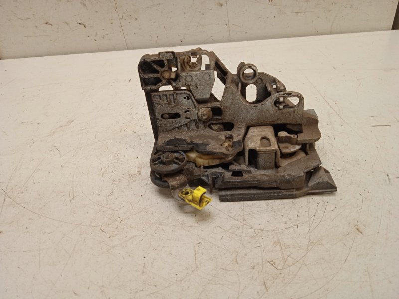 Рено Логан Задняя Левая Дверь Купить Бу