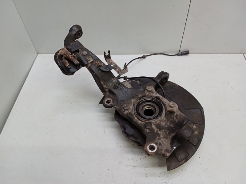 Коллектор z62 y62. Рама ниссан патрол y62. Ступица передняя левая рено меган 2 обзор. Поворотный кулак патрол 160. Поворотные кулаки ниссан патрол.