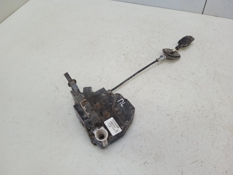 замок водительской двери рено флюенс 2014. 5516004964замок дверной рено. замок дверной левый передний на рено лагуна 3. тросик замка двери флюенс. замок передней левой двери рено клио 3 артикул.