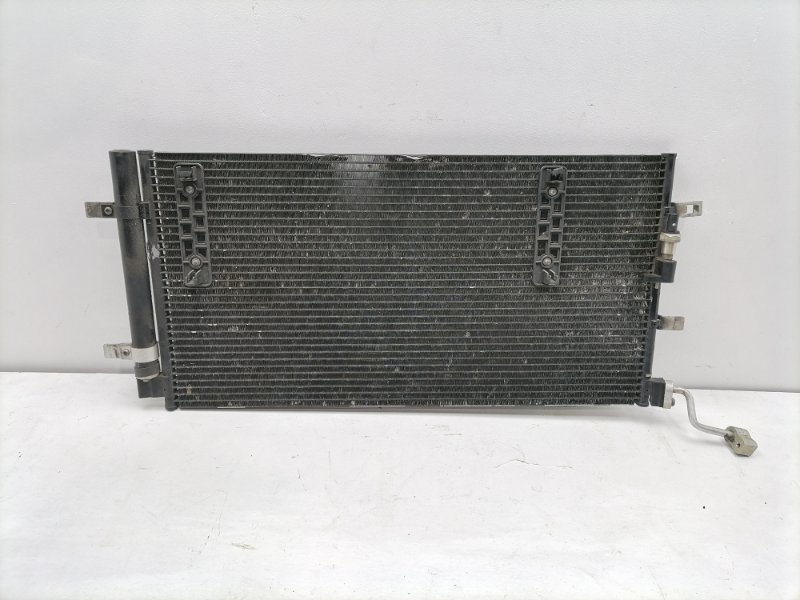 Радиатор кондиционера Q5 2010 3.2 FSi