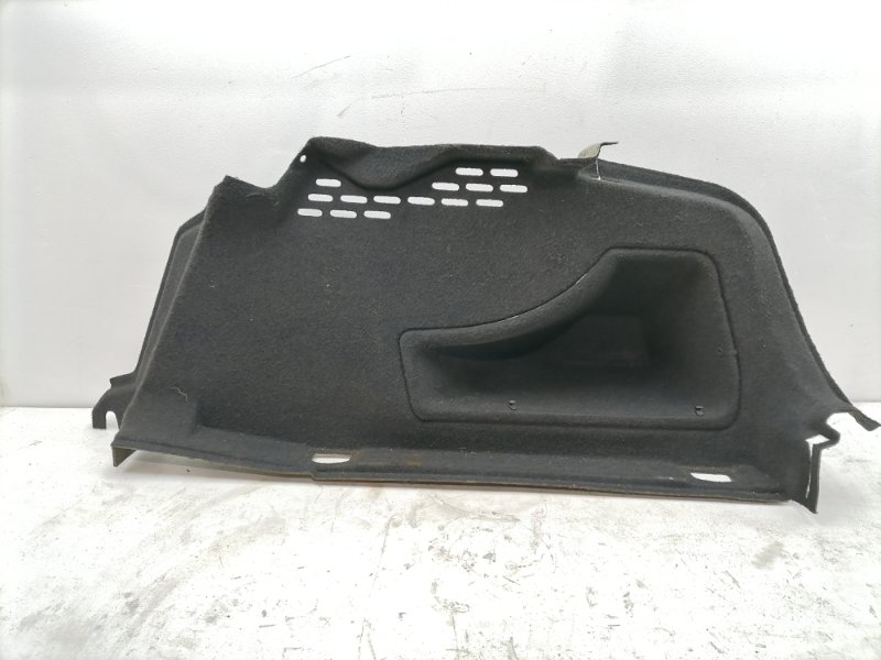 Обшивка багажника правая Audi A4 B8 2.0 TFSi 8K5863888E Б/У