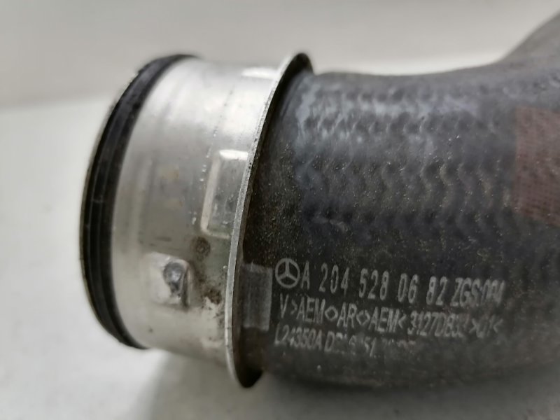 Патрубок интеркулера E350 2011 W212 3.5