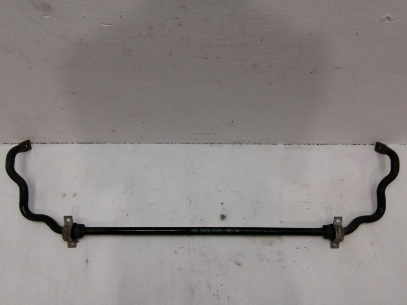 Фольксваген туран задний стабилизатор. Стабилизатор фольксваген туран. Задний стабилизатор джетта. Задний стабилизатор пассат б6. Стабилизаторы фольксваген туран.