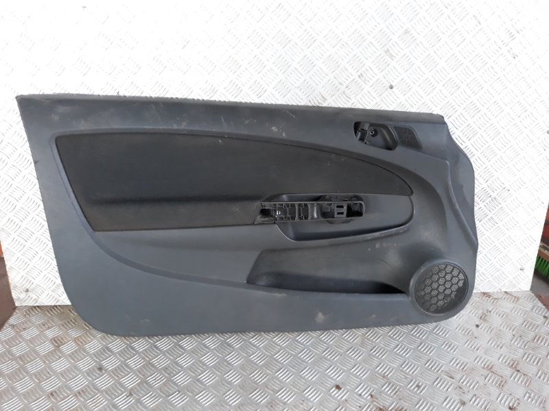 Запчасть обшивка двери передняя левая Opel Corsa 2006-2015 S07 1.2 Z12XEP Б/У Обшивка двери передняя левая Opel Corsa 2006-2015 S07 1.2 Z12XEP Б/У