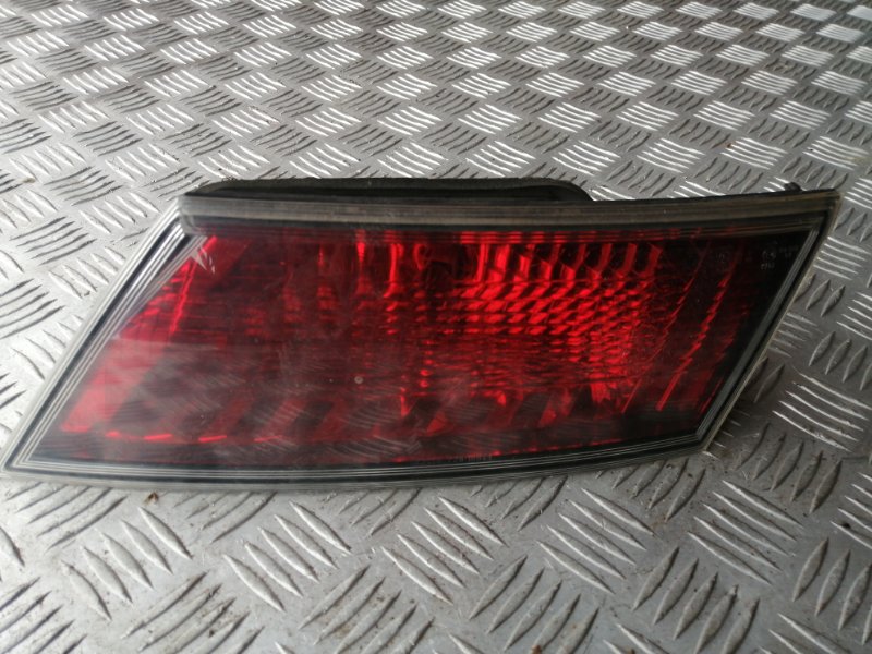 Фонарь внутренний задний правый Honda Civic 5D 2005-2009 FN1 1.8 R18A2 Б/У