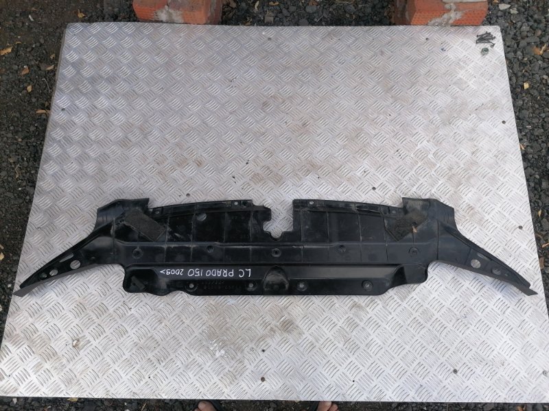 Кожух замка капота Toyota Land Cruiser Prado KDJ150L 3.0 1KD-FTV