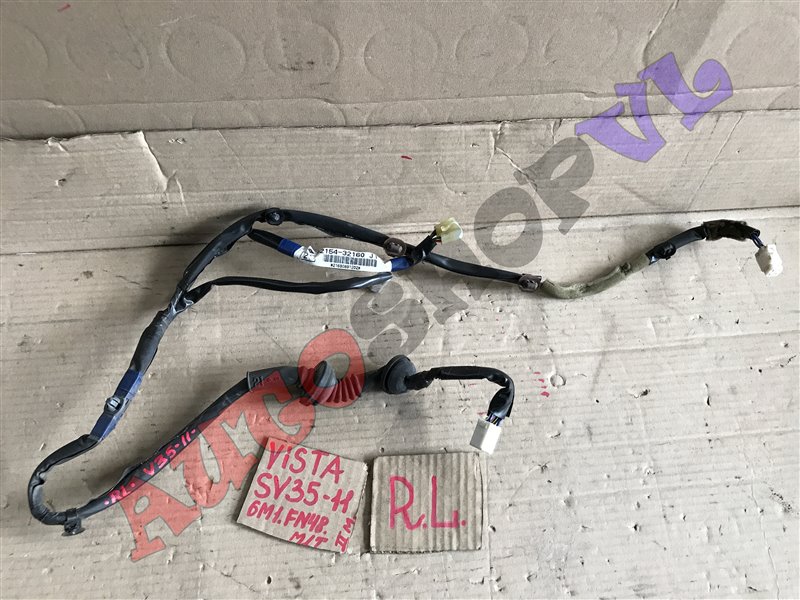 Проводка двери задняя левая TOYOTA VISTA SV30 82154-32160 контрактная